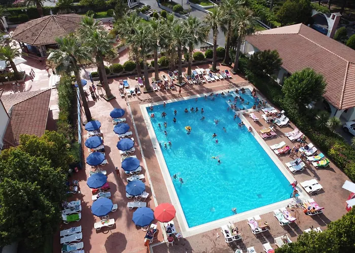 Villaggio Turistico La Mantinera - Hotel Praia a Mare
