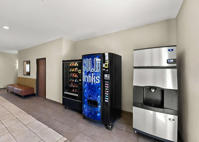 Big Spring Hotels