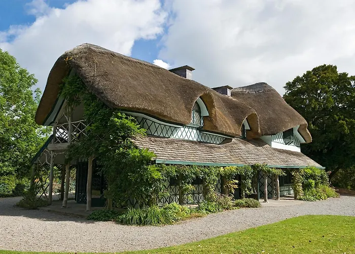 Hoteles en Cahir