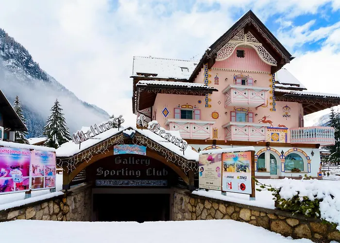 Hotel Soreghes Gran Chalet Campitello di Fassa