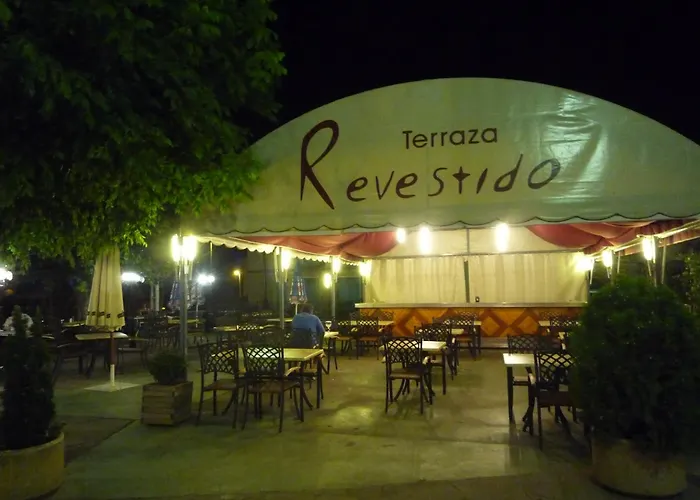 Hotel Restaurante Revestido Escalona