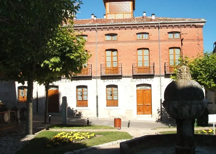 Aparthotel Santa Marina Cuéllar