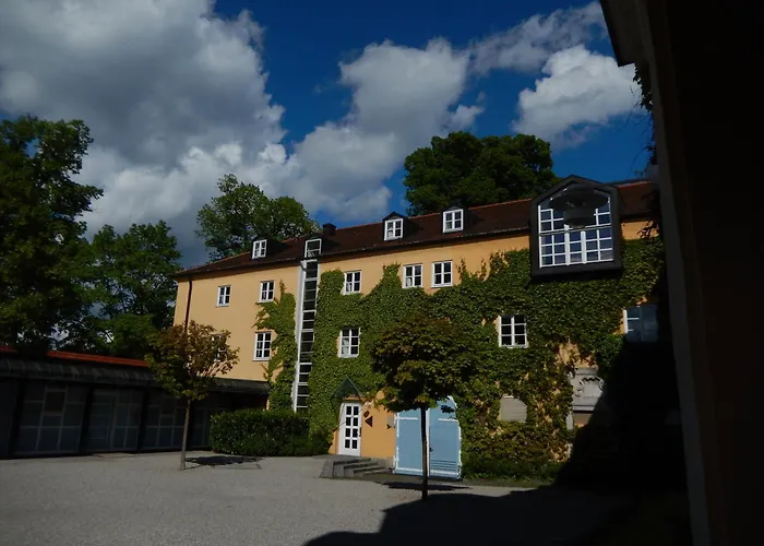 Hotels in Tutzing