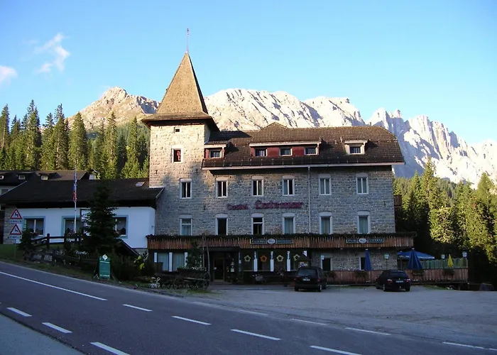 Hotels in Karersee