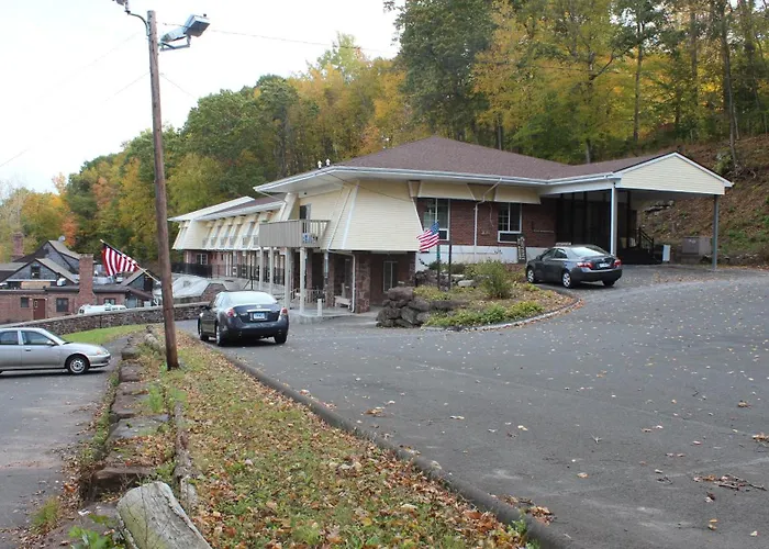 Passport Inn And Suites - Middletown
