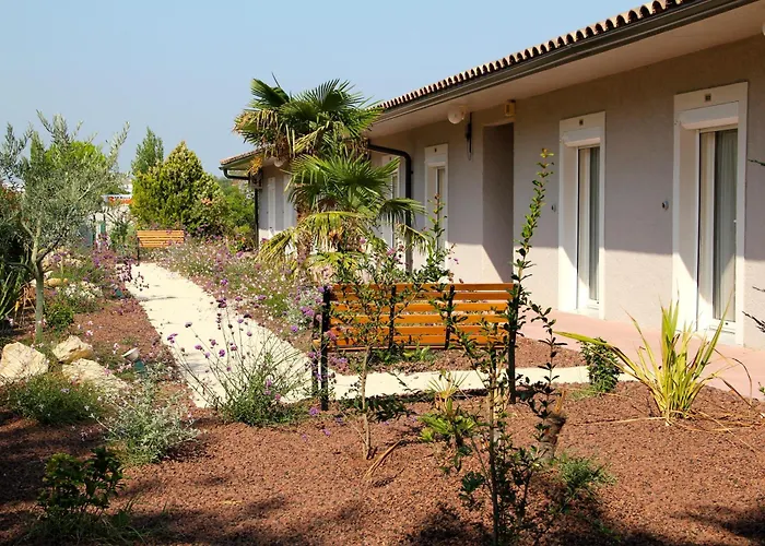 Hôtel Saint Louis Le Thor