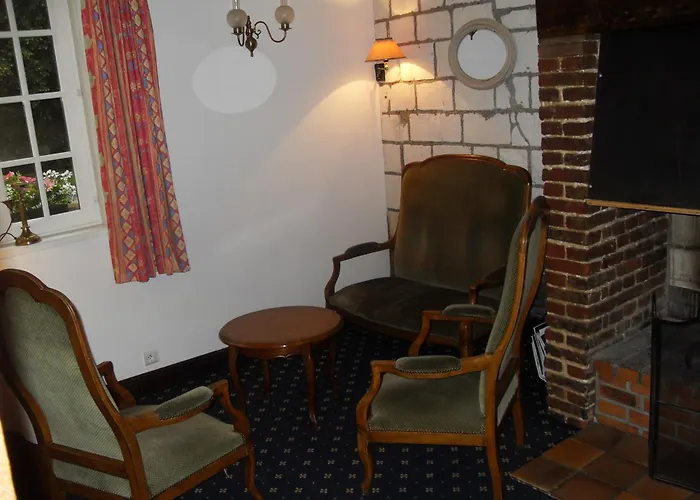 Argoules Hotels