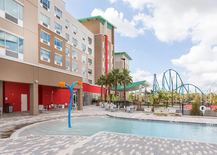 Holiday Inn Express & Suites Orlando At Seaworld By Ihg - With Free Shuttle Service To Seaworld Parks Williamsburg