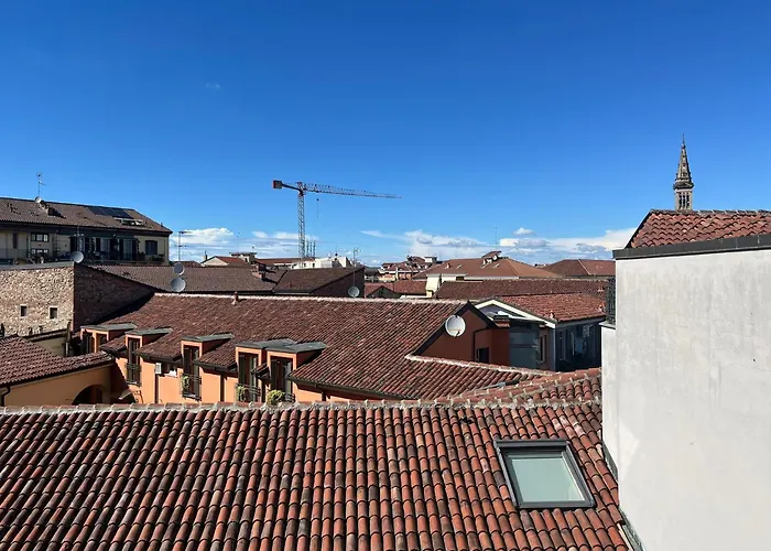 Hotel Incantevole e Spaziosa camera in centro Alessandria