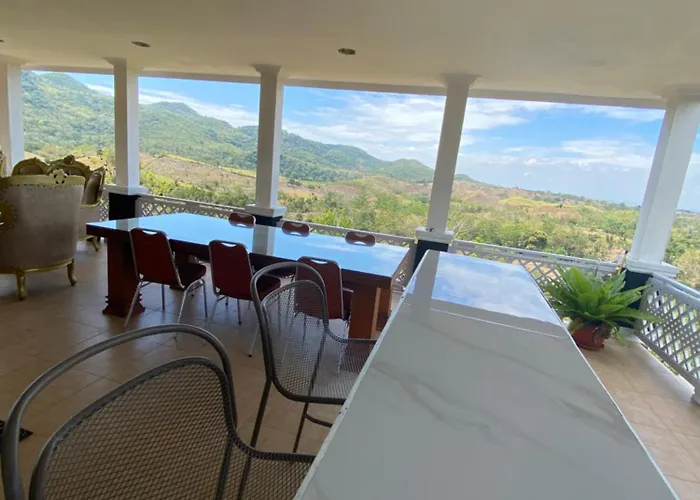 Hotels in Batu-Batu