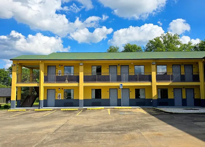 Pine Mountain (Harris County) Hotels