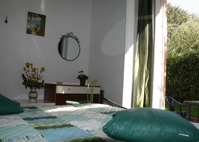 A Due Passi Dal Mare B&B Numana
