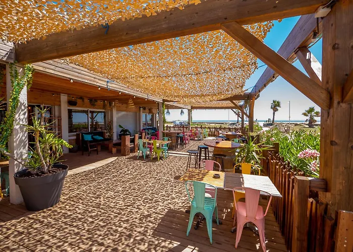 Sunrise Beach Hotel Gruissan