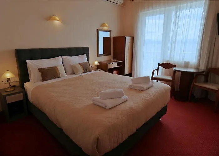 Hotels in Loutráki