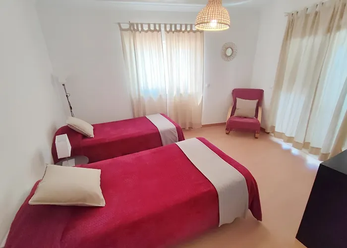 Pksc Surf House Hotel Peniche