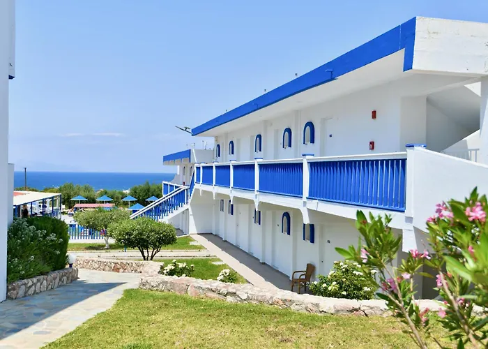 Hotels in Theológos