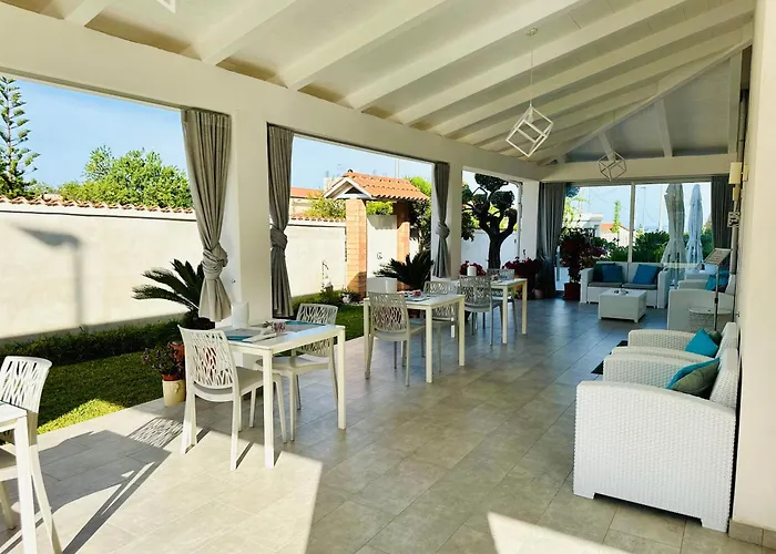 Invilla Bed&Breakfast - Quality Rooms Santa Maria di Castellabate