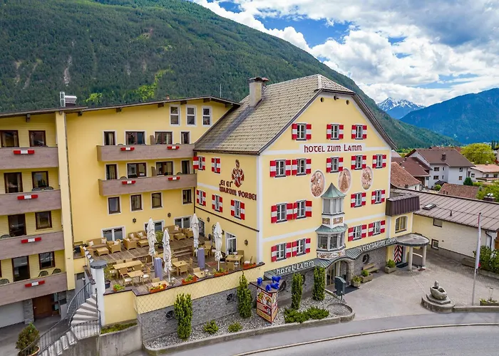 Hotels in Tarrenz
