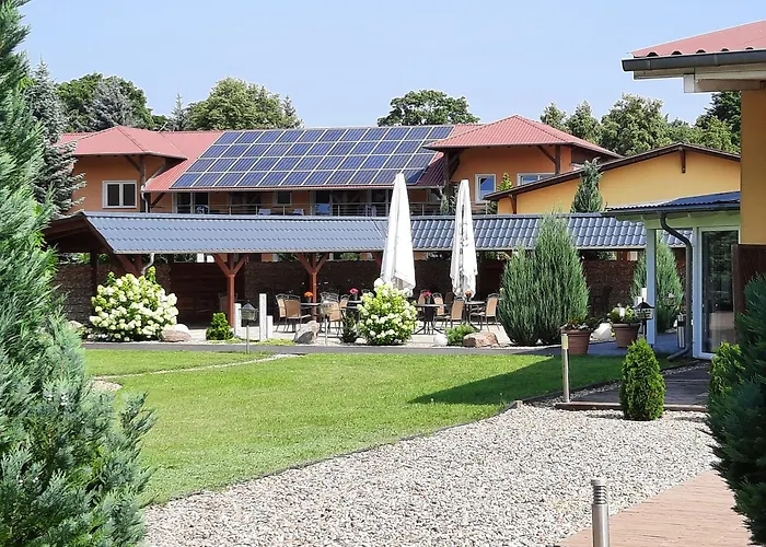 Hotels in Neu Zauche