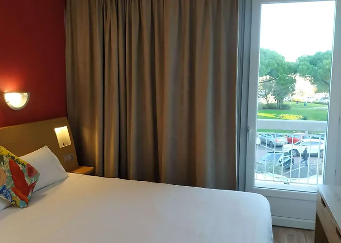 Brit Hotel Hermitage