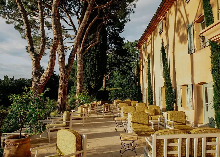 Mougins Hotels With Pool