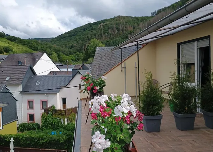 Hotels in Veldenz