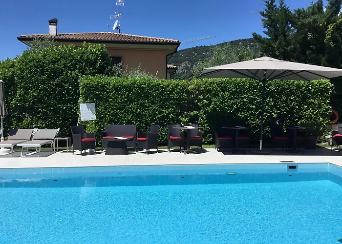 Hotel Villa Ca' Nova ***S Garda 