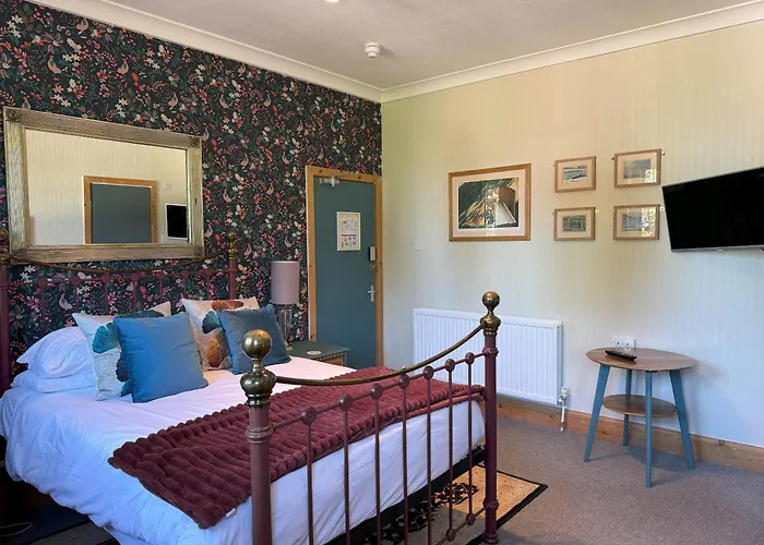 Oxborough Hotels