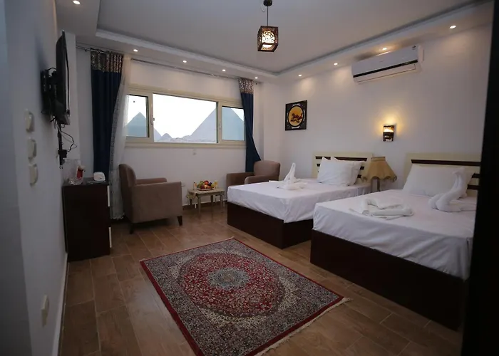 Hussien Lotus Pyramids View Hotel Cairo