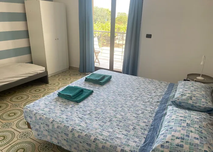 Bed and Breakfast Trentatre Quarantatre Mola di Bari