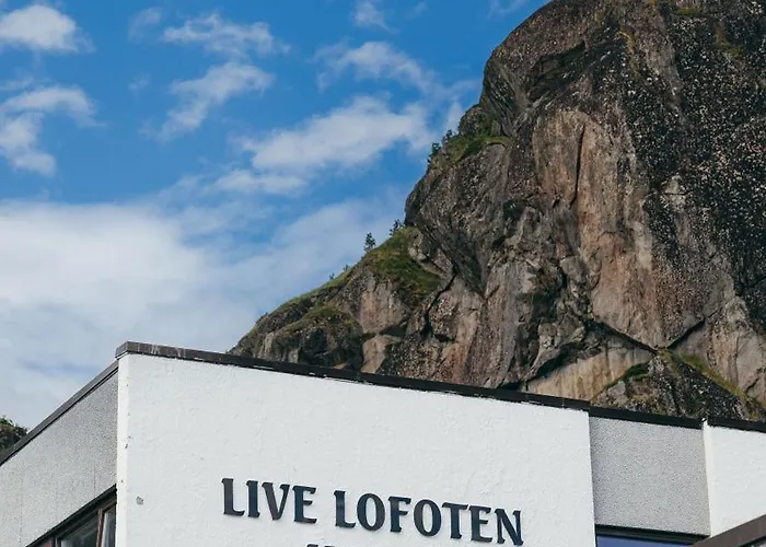 Stamsund Hotels