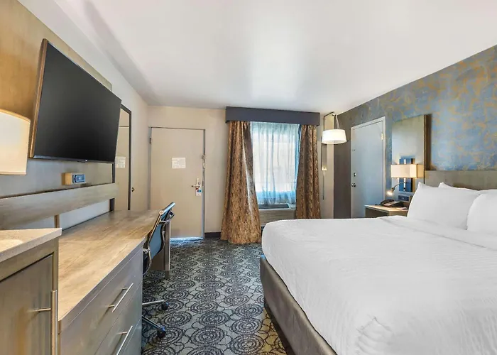 Clarion Inn Murfreesboro Old Fort Pkwy