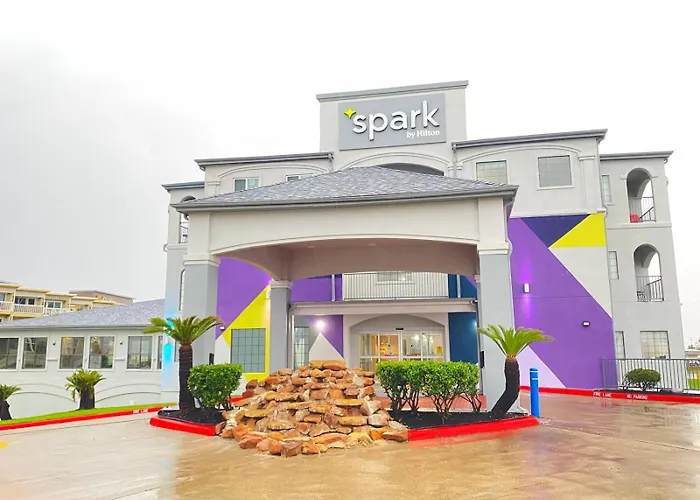 Spark By Hilton Galveston