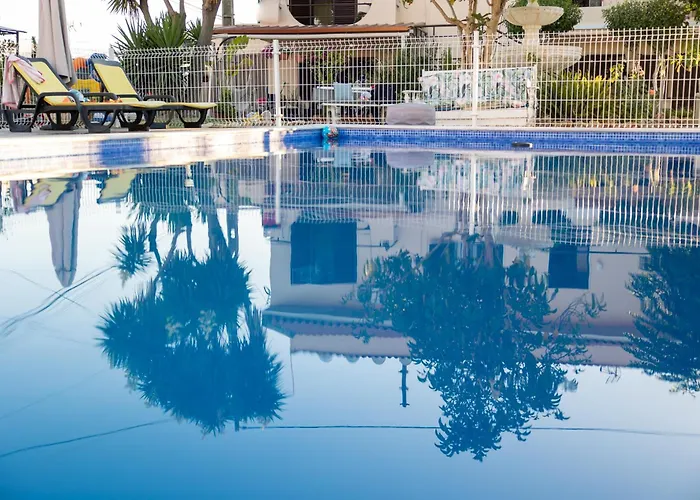 Bela Alexandra Guest House