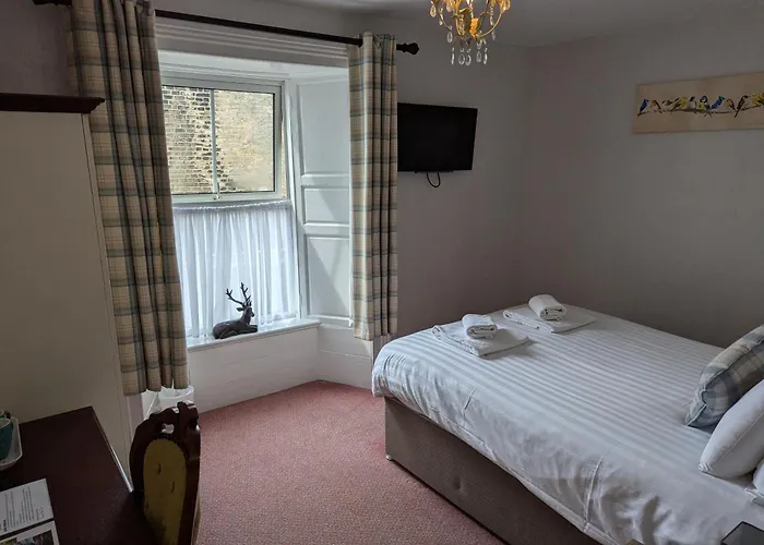 Reeth Hotels