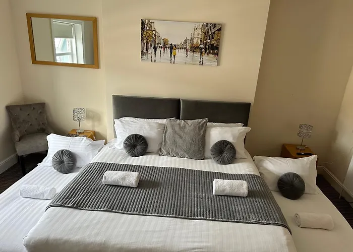 New Brighton Hotels