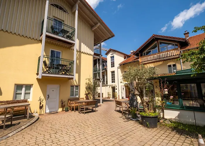 Hotels in Wolfratshausen