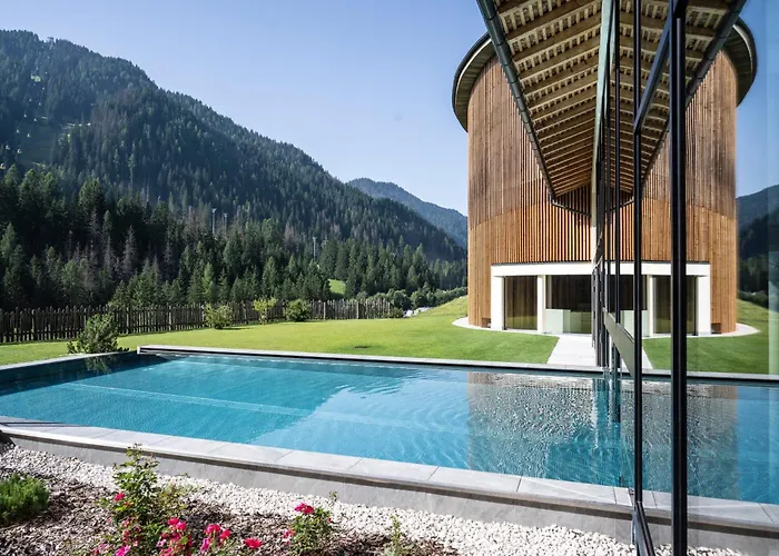 Wellness Hotel Gran Risa***S La Villa 