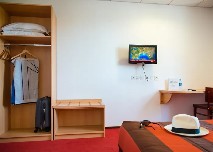 Brit Hotel Saint Malo – Le Transat