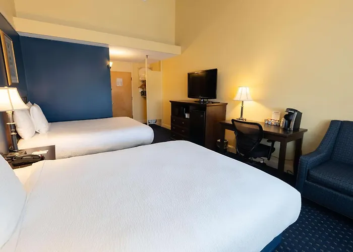 Fireside Inn & Suites Waterville