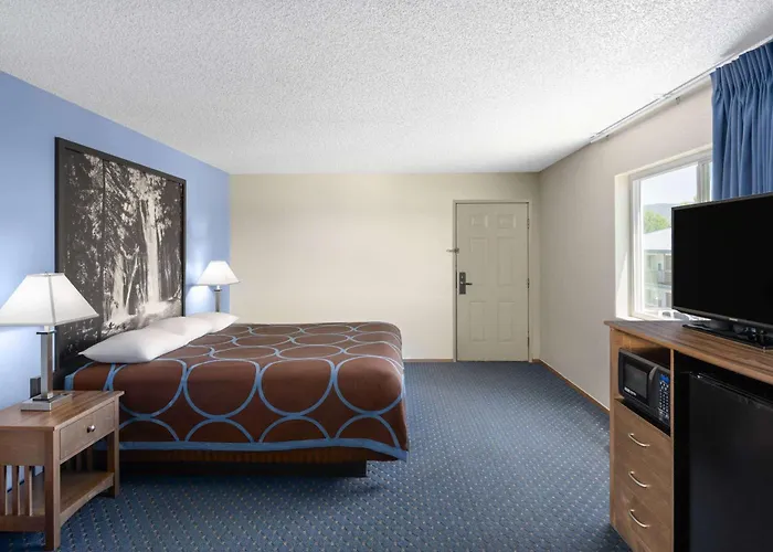 Super 8 By Wyndham Susanville