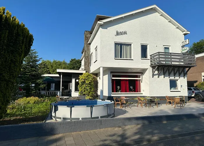Mimosa Hotel