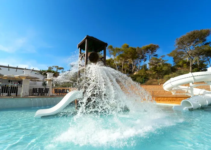 Resorts e hotéis com parques aquáticos em Cala D´Or