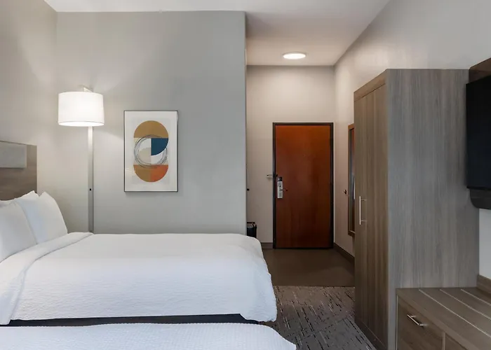 Holiday Inn Express Vancouver North By Ihg