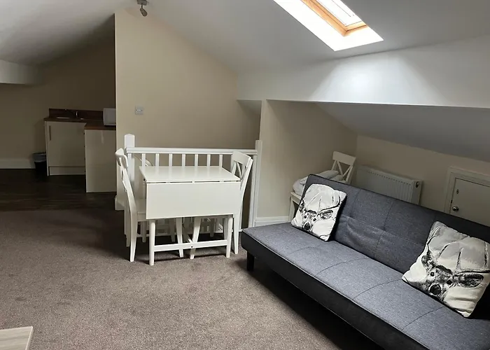 Glossop Hotels