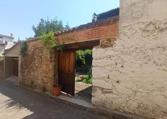 La Solana, alojamiento y alfarería Arenas de San Pedro