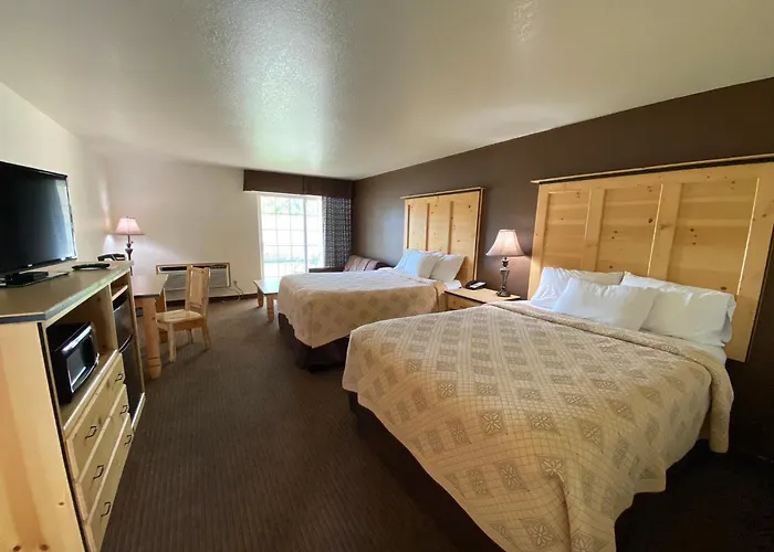 Sisters Inn & Suites