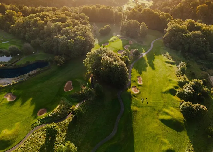 Hotels in Castle Combe