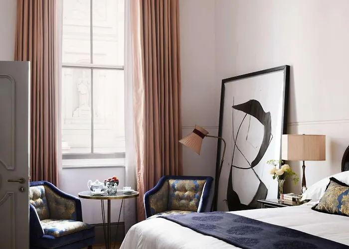 Nomad London Hotel