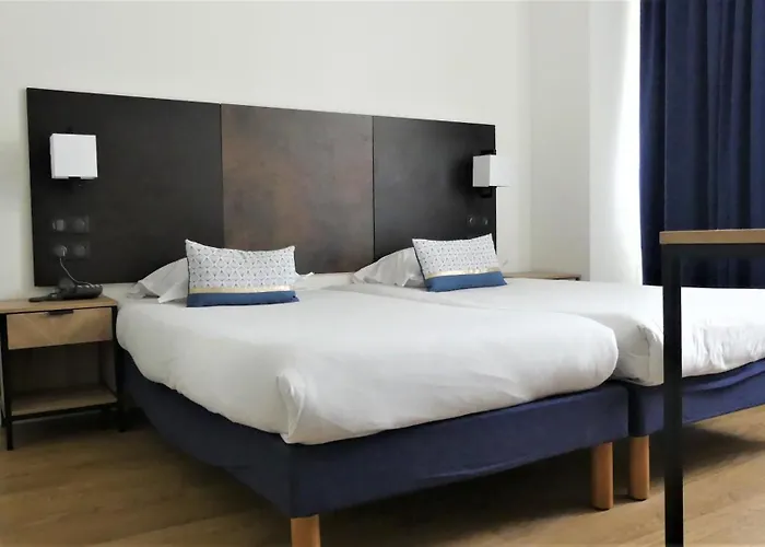 Lesigny (Seine-et-Marne) Hotels